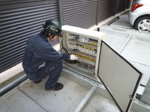 機械式駐車場メンテナンス1