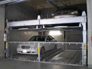 地下１段、地上2段昇降横行式立体駐車場