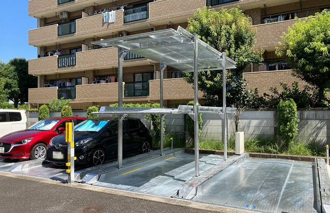 溶融亜鉛メッキ仕上げの立体駐車場（正面）