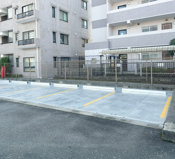 平面駐車場